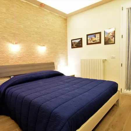 Vakantiehuis Dietro L'angolo *