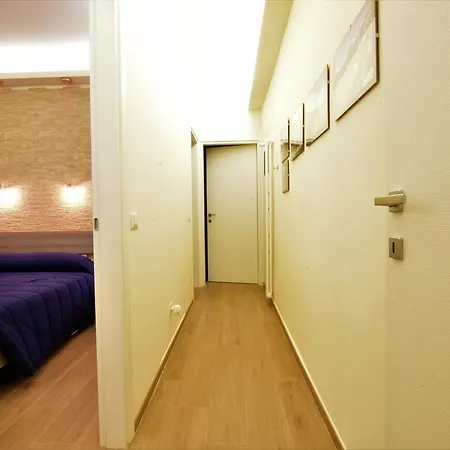 Dietro L'angolo * Matera