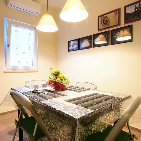 Vakantiehuis Dietro L'angolo Matera